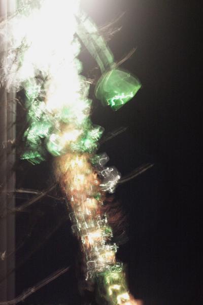 Held over four nights, 18th-21st January 2018, Lumiere London transformed six central London destinations into a vivid nocturnal art gallery. The festival attracted more than 1.5 million visits to 54 site-specific installations by international and UK artists from 14 different countries, many of which were completely new commissions.