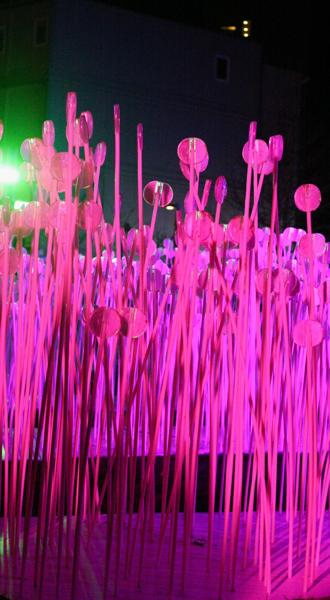 Held over four nights, 18th-21st January 2018, Lumiere London transformed six central London destinations into a vivid nocturnal art gallery. The festival attracted more than 1.5 million visits to 54 site-specific installations by international and UK artists from 14 different countries, many of which were completely new commissions.