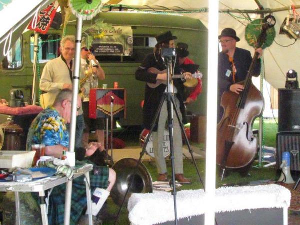 Luddite - Ahulabula at Cosmic Puffin